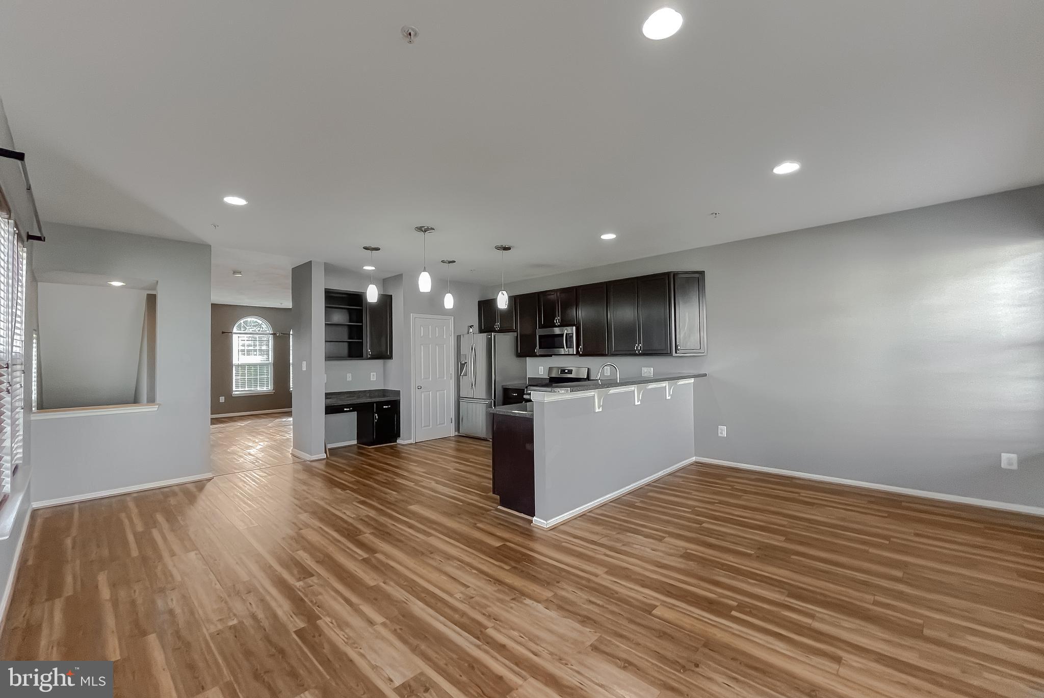 BEVERLY HILLS - Residential Lease