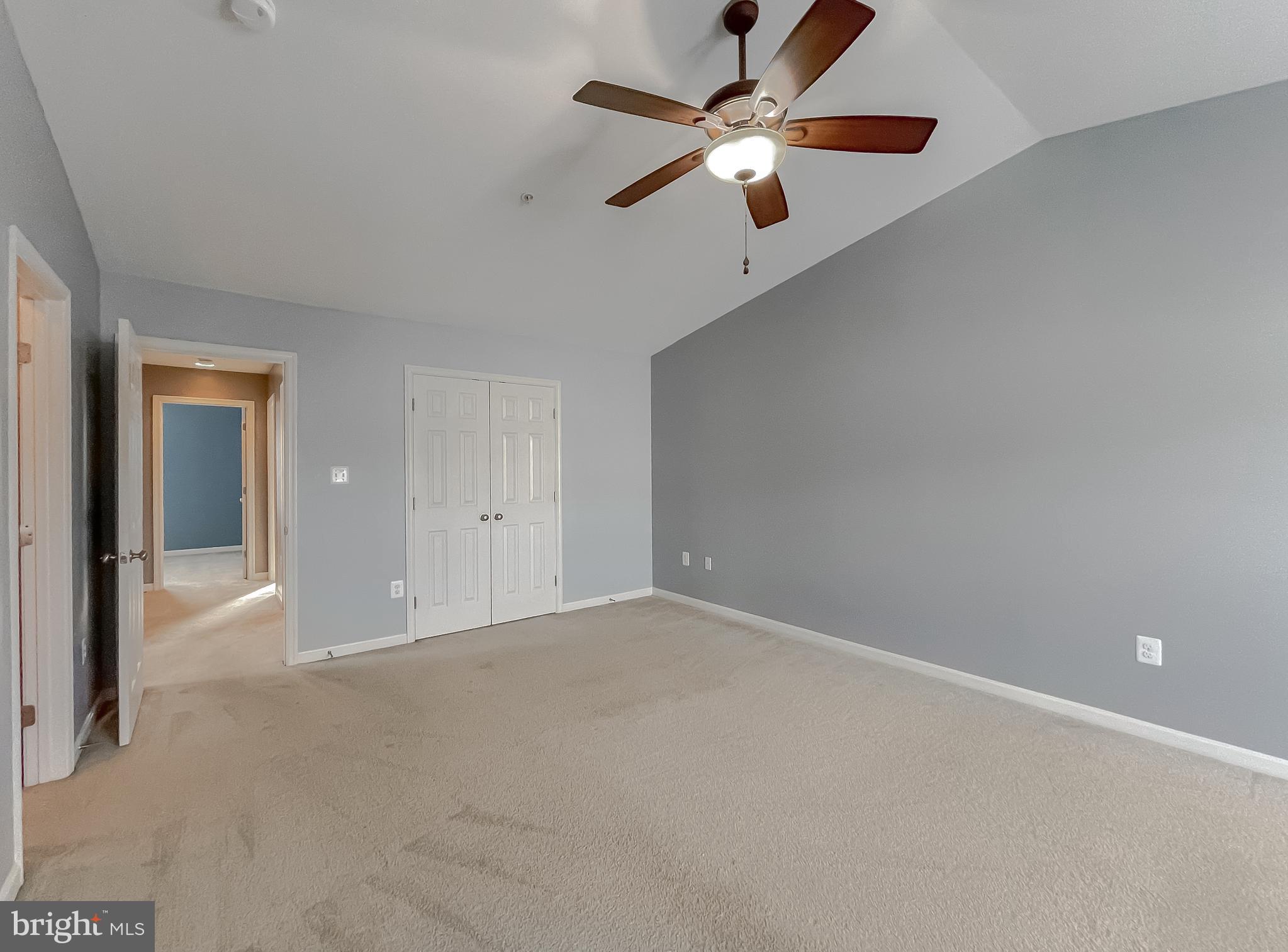 BEVERLY HILLS - Residential Lease