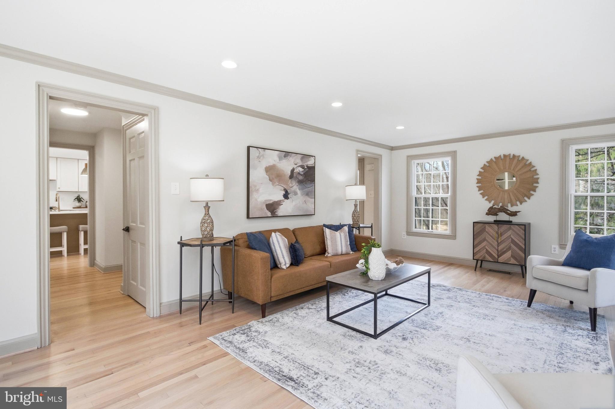 LAKEWOOD ESTATES - Residential