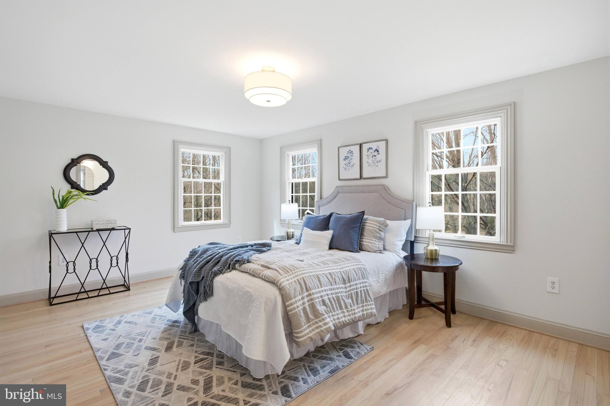 LAKEWOOD ESTATES - Residential