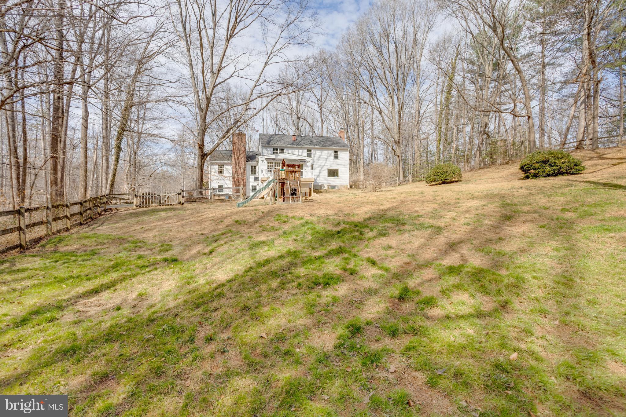 LAKEWOOD ESTATES - Residential