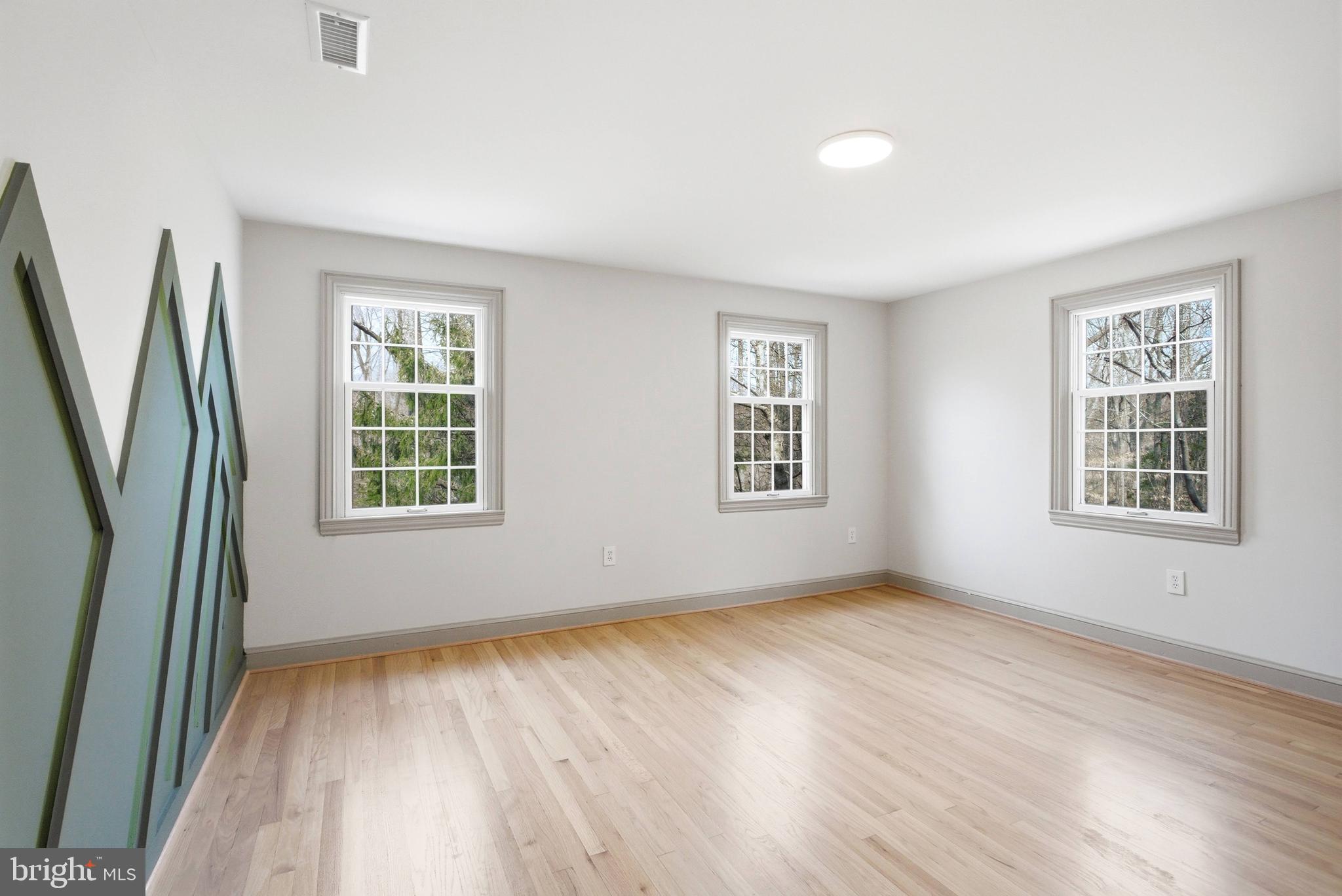 LAKEWOOD ESTATES - Residential