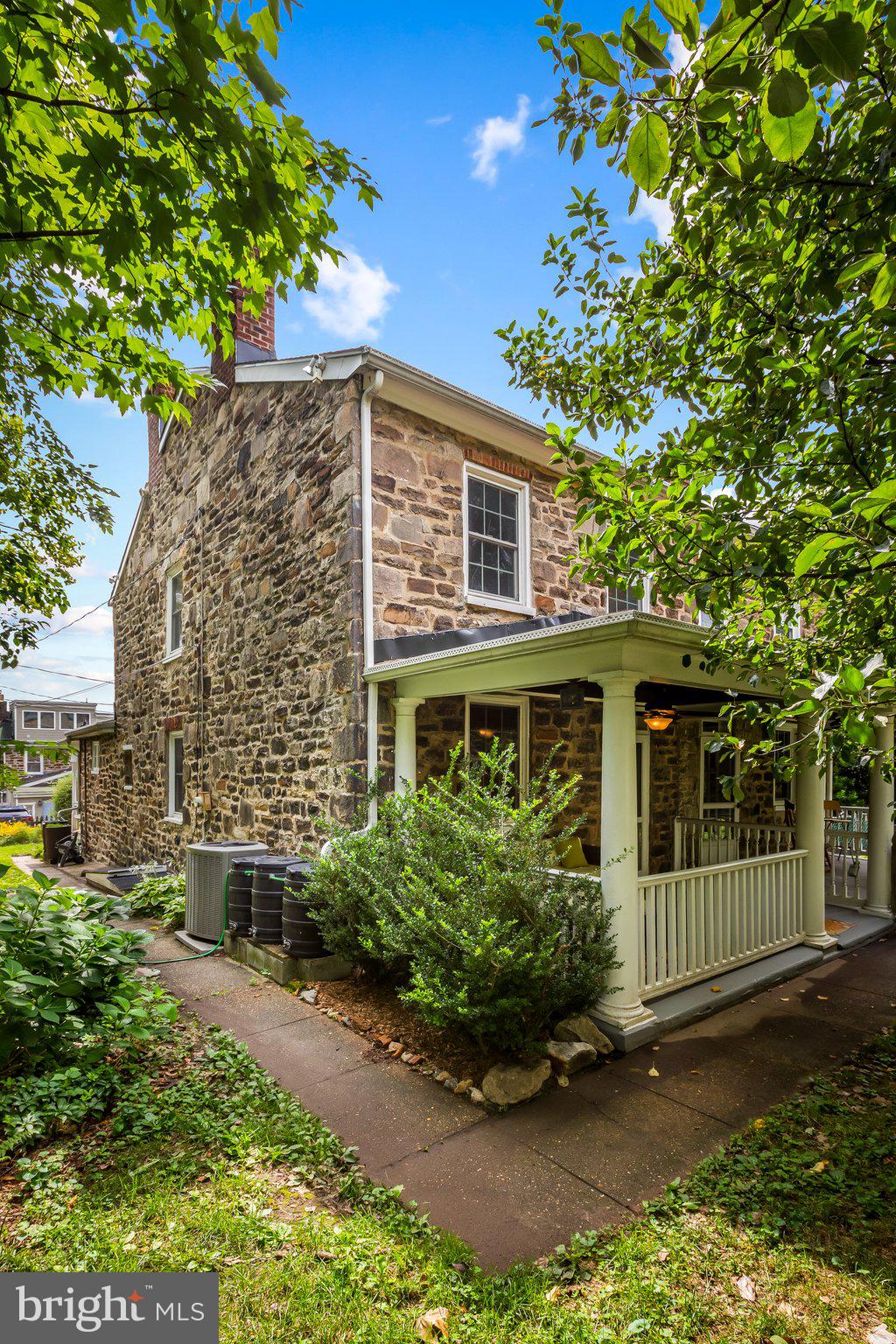 STONE HILL - Residential