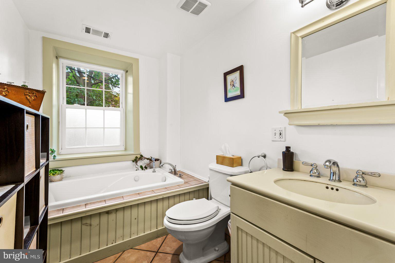 STONE HILL - Residential