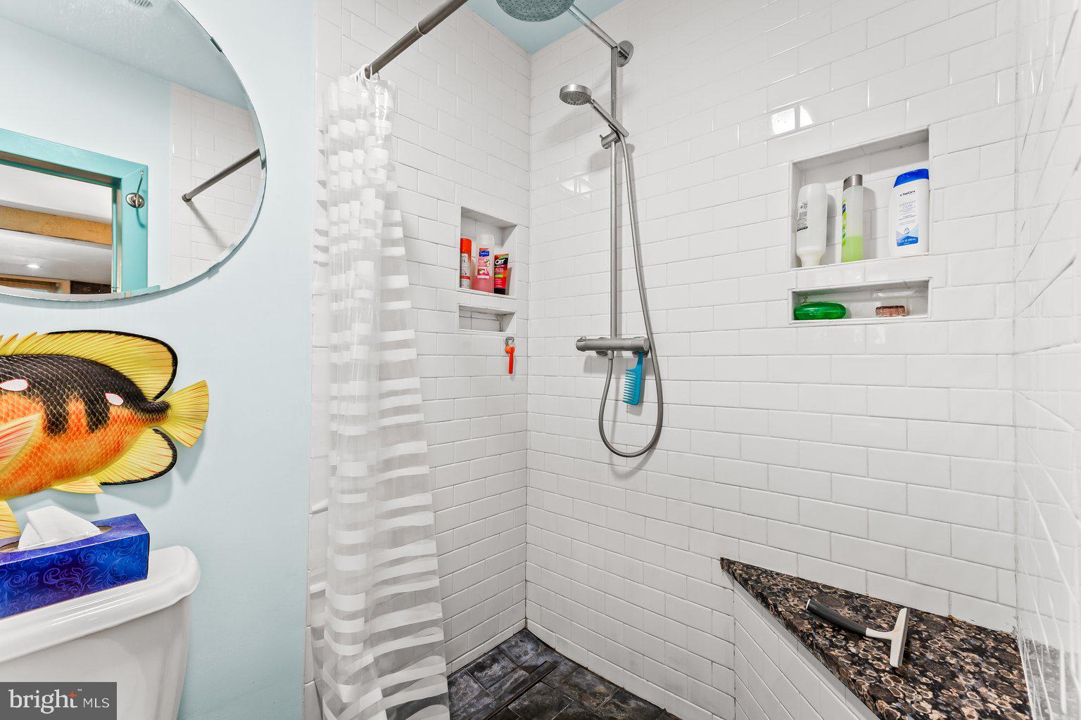 STONE HILL - Residential