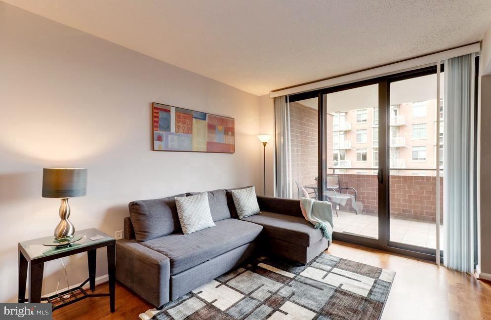 1001 N RANDOLPH STREET N 406