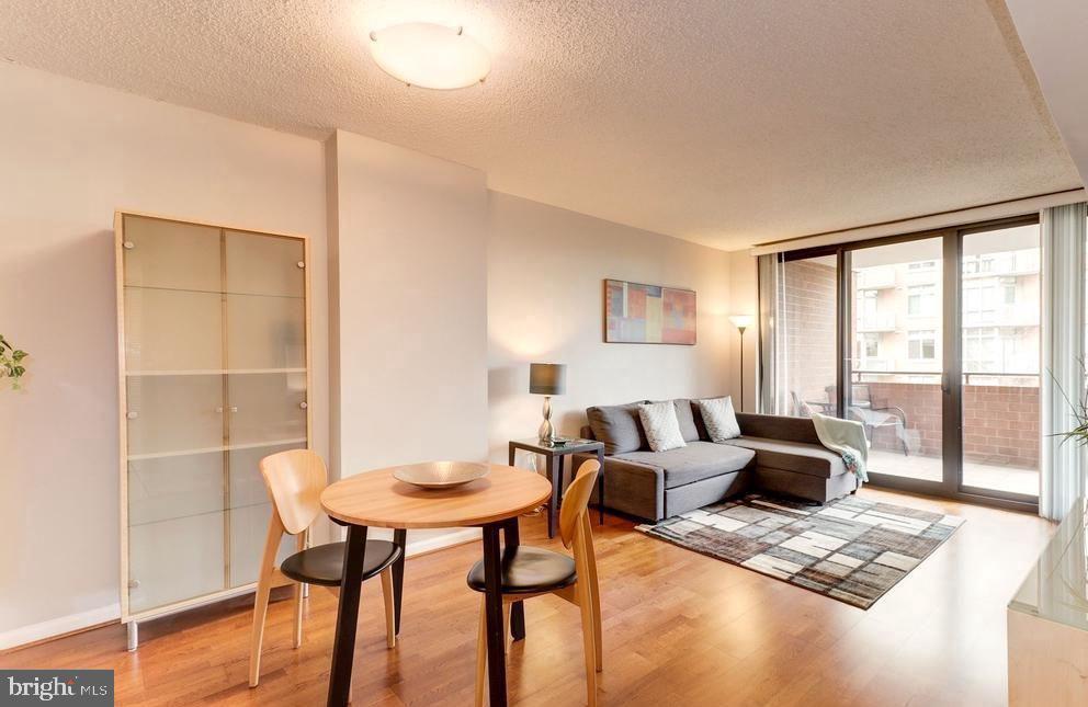 1001 N RANDOLPH STREET N 406