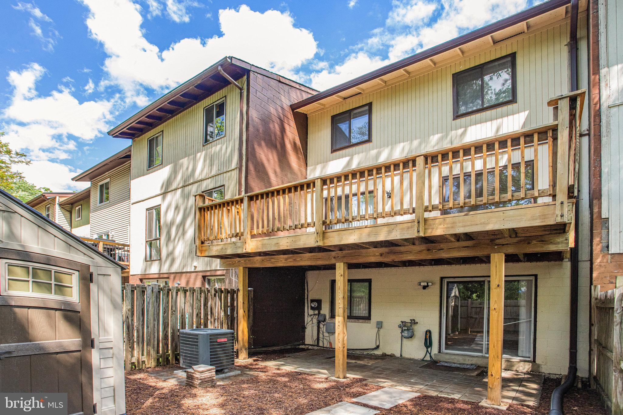 LAKE RIDGE - Residential