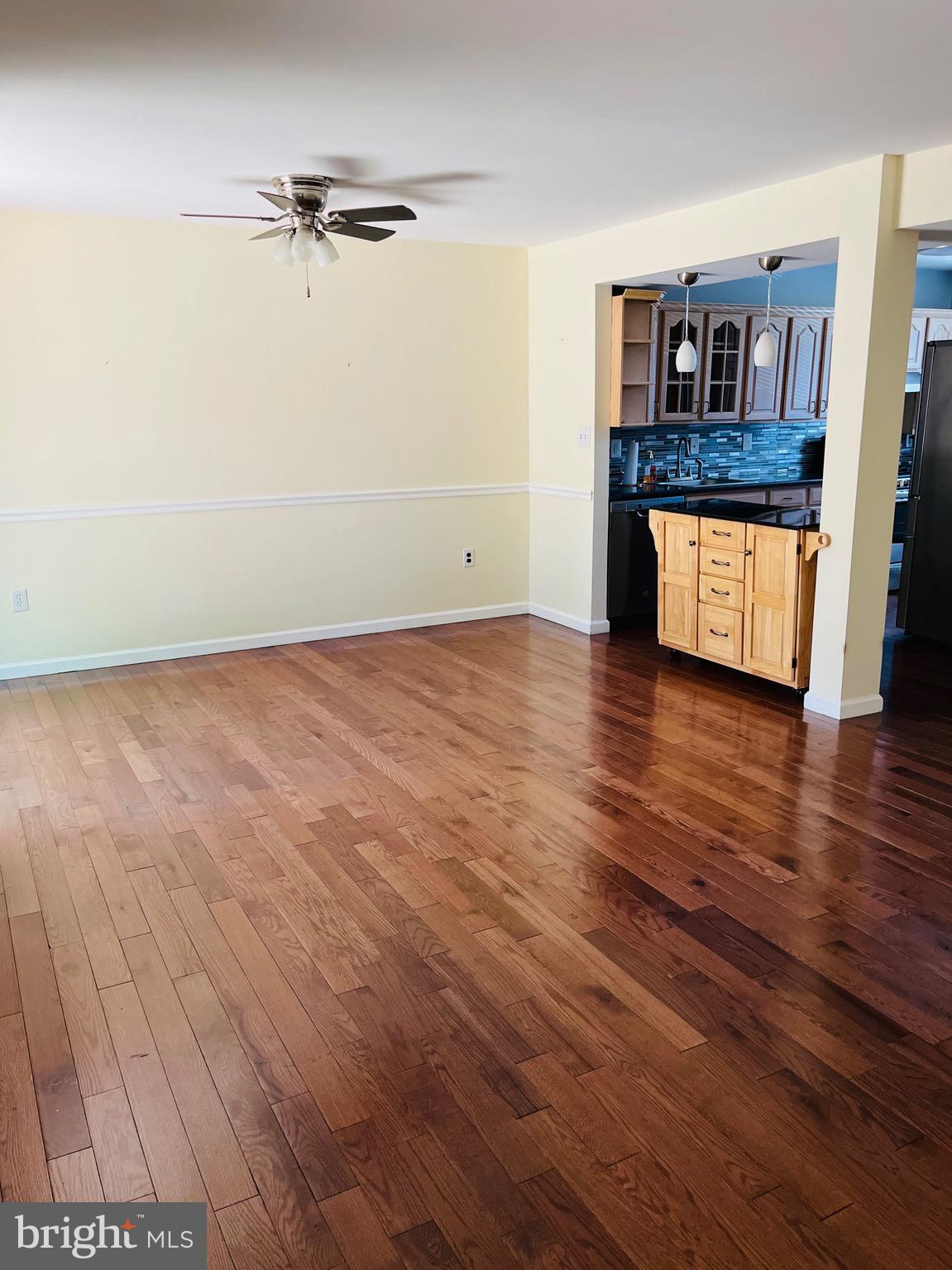 LAKE RIDGE - Residential