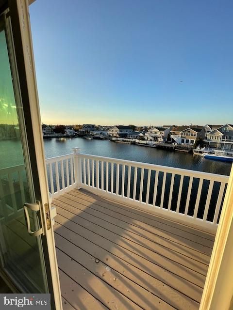 listing image 50