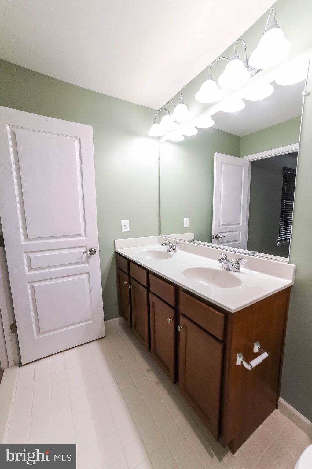 MAGNOLIA PARK AT WILDEWOOD - Residential Lease