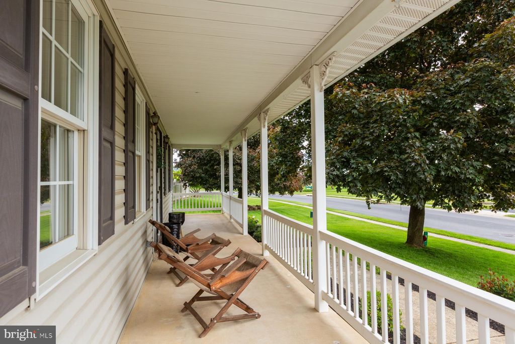 Photo of 26 Apricot Avenue, LEOLA, PA 17540 (MLS # PALA2088818)