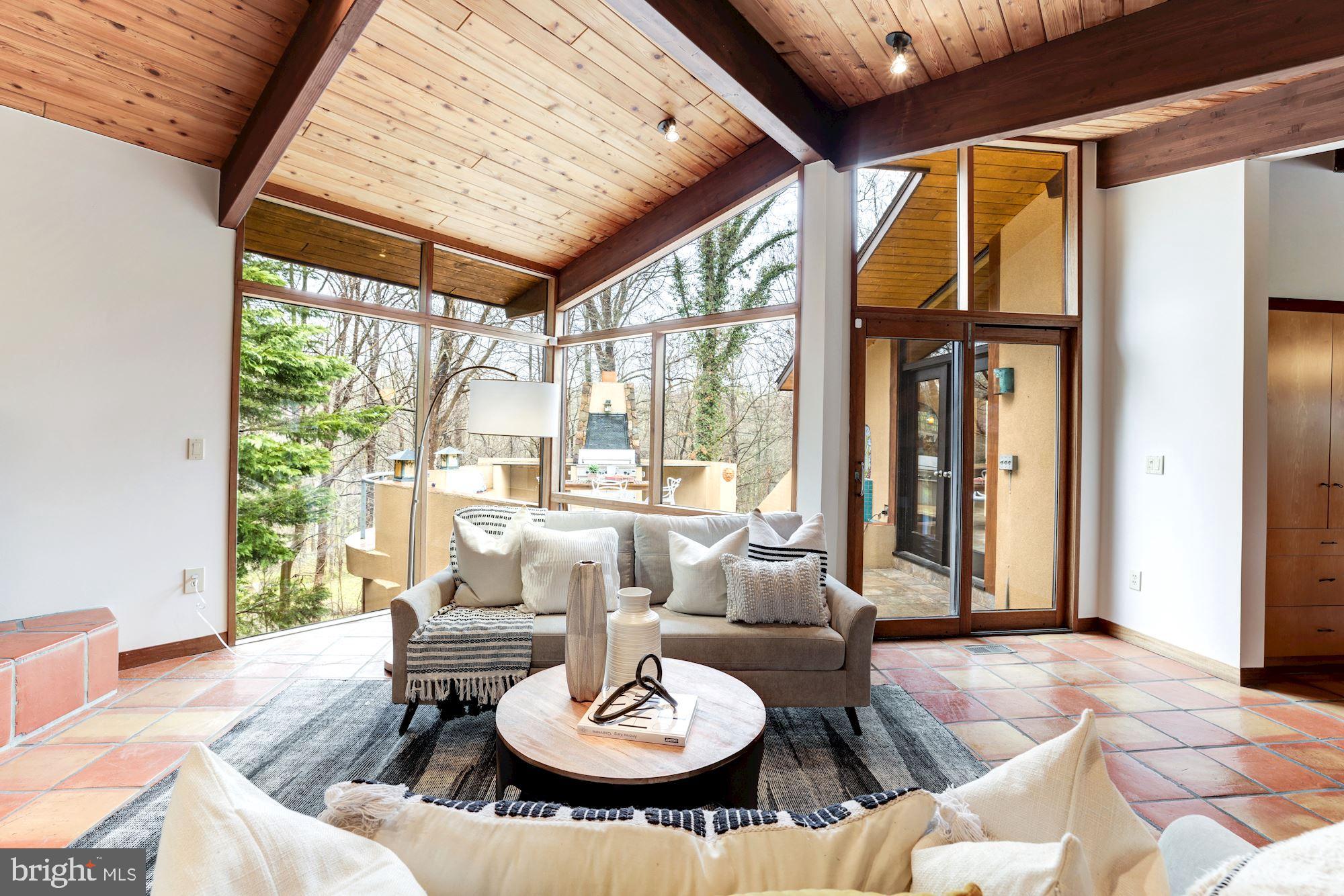 ROCKY RUN - Residential