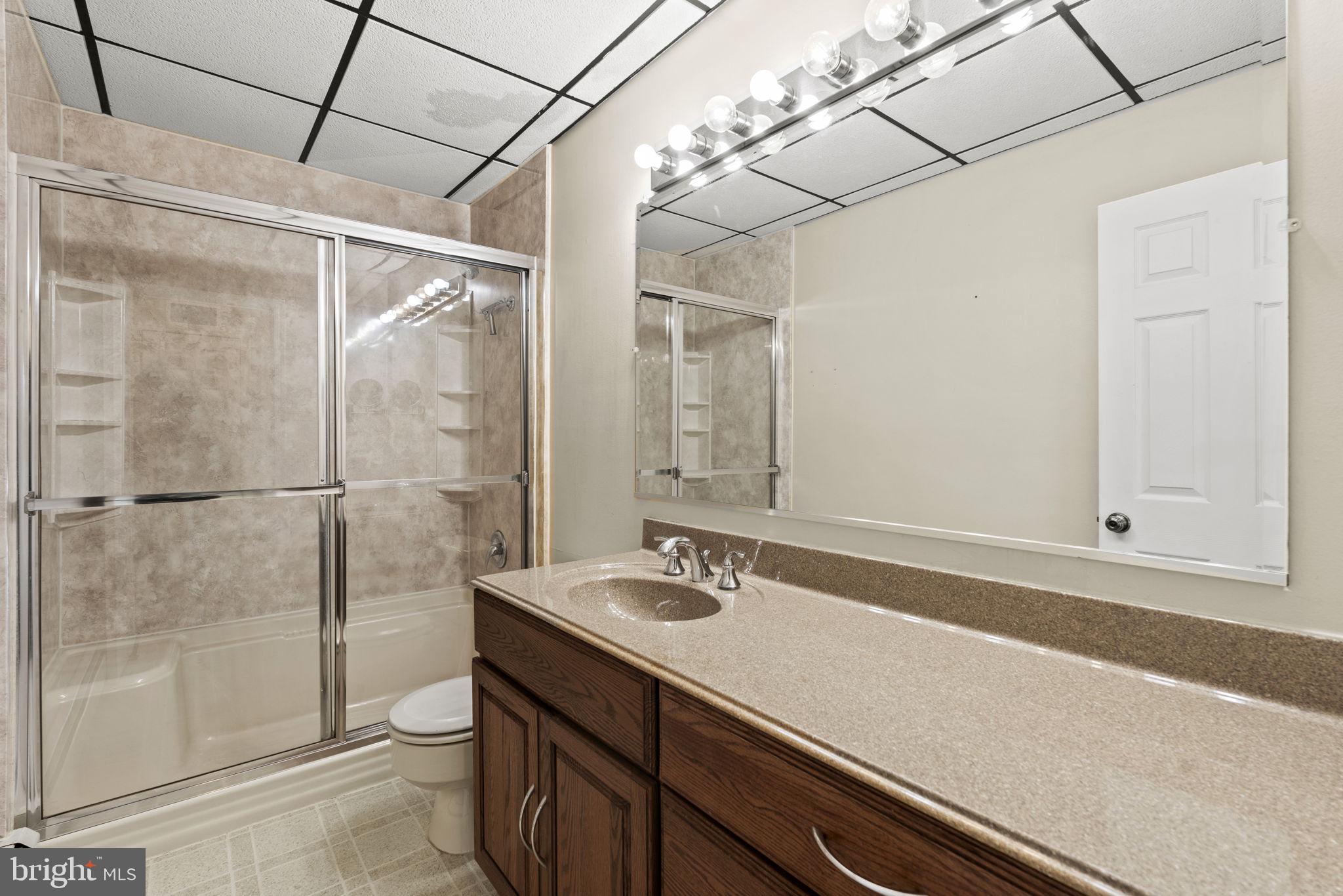 GLENWOOD - Residential Lease