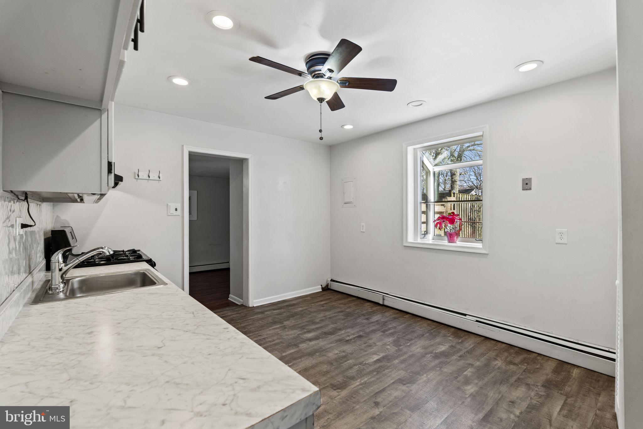 GLENWOOD - Residential Lease