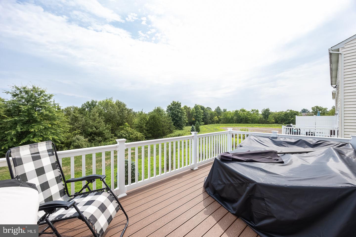 MONTGOMERY VIEW - Residential