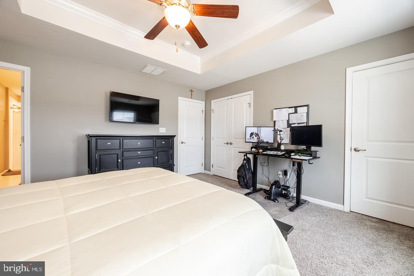 MONTGOMERY VIEW - Residential