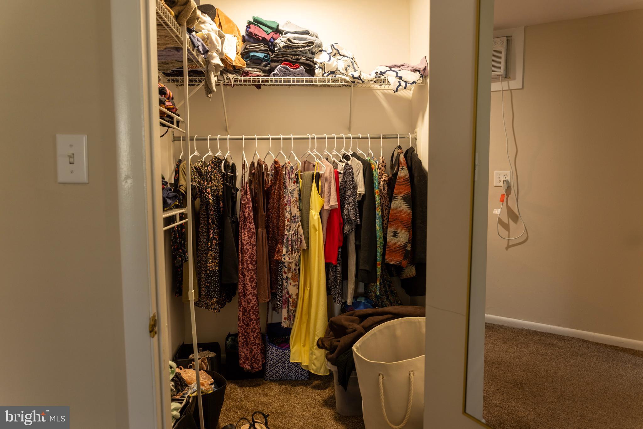 PASSYUNK SQUARE - Residential Income