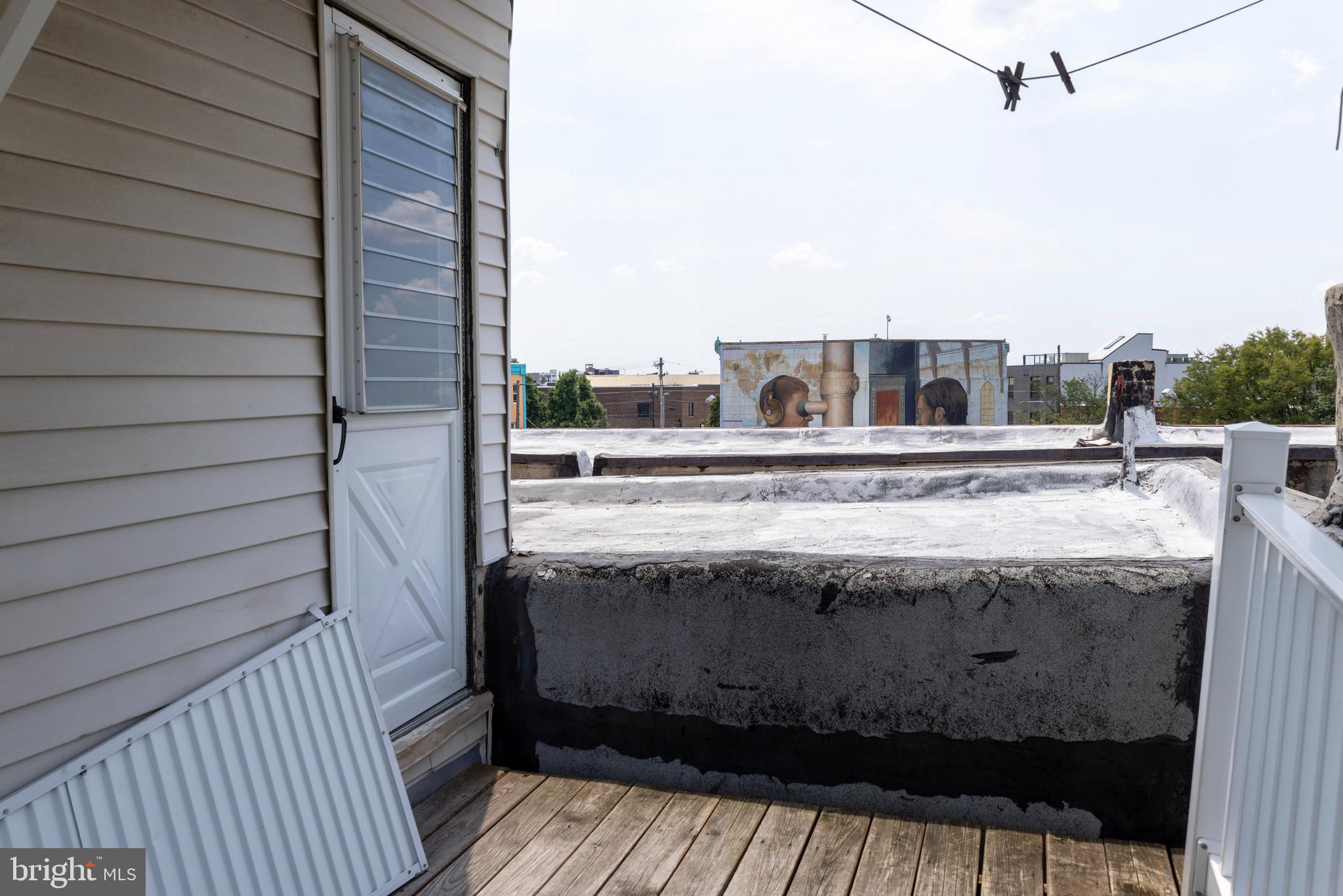 PASSYUNK SQUARE - Residential Income