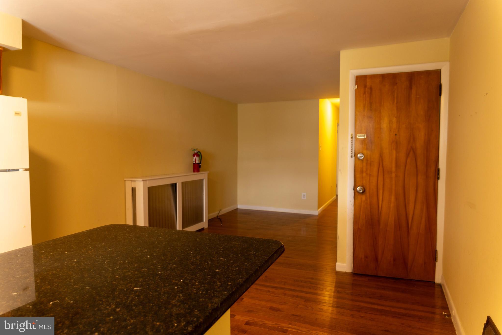 PASSYUNK SQUARE - Residential Income