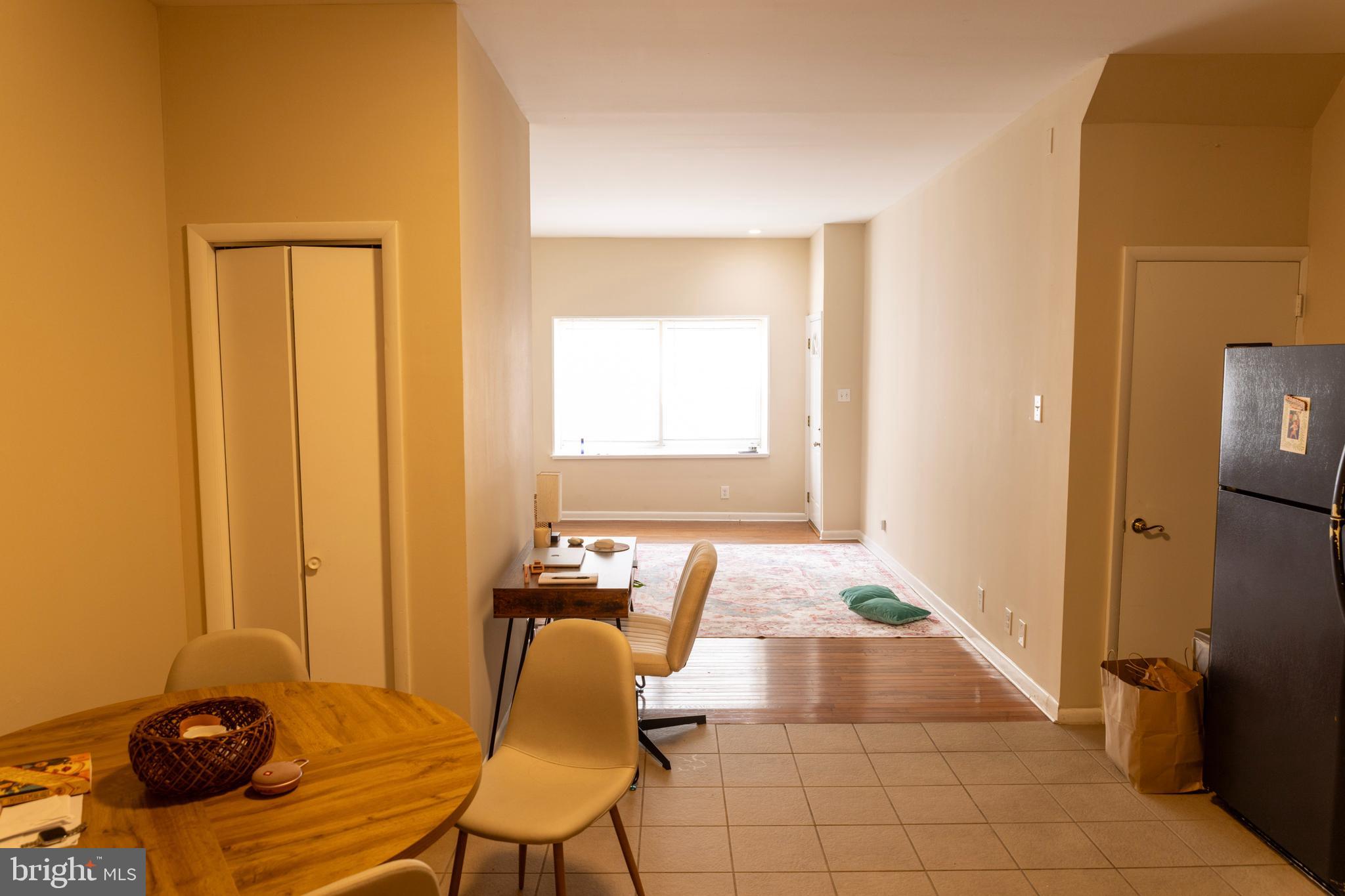 PASSYUNK SQUARE - Residential Income