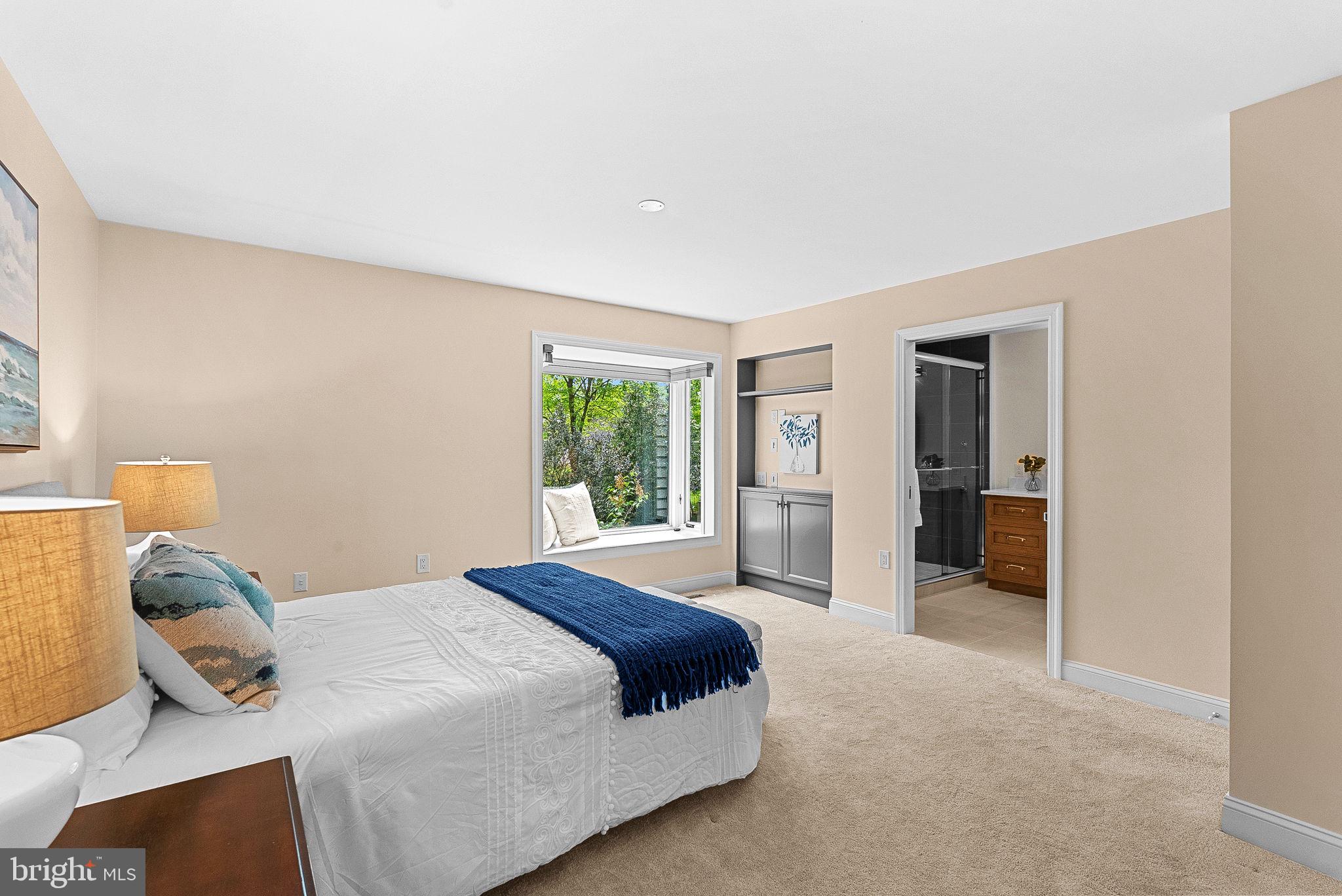 WILLOW WOODS - Residential