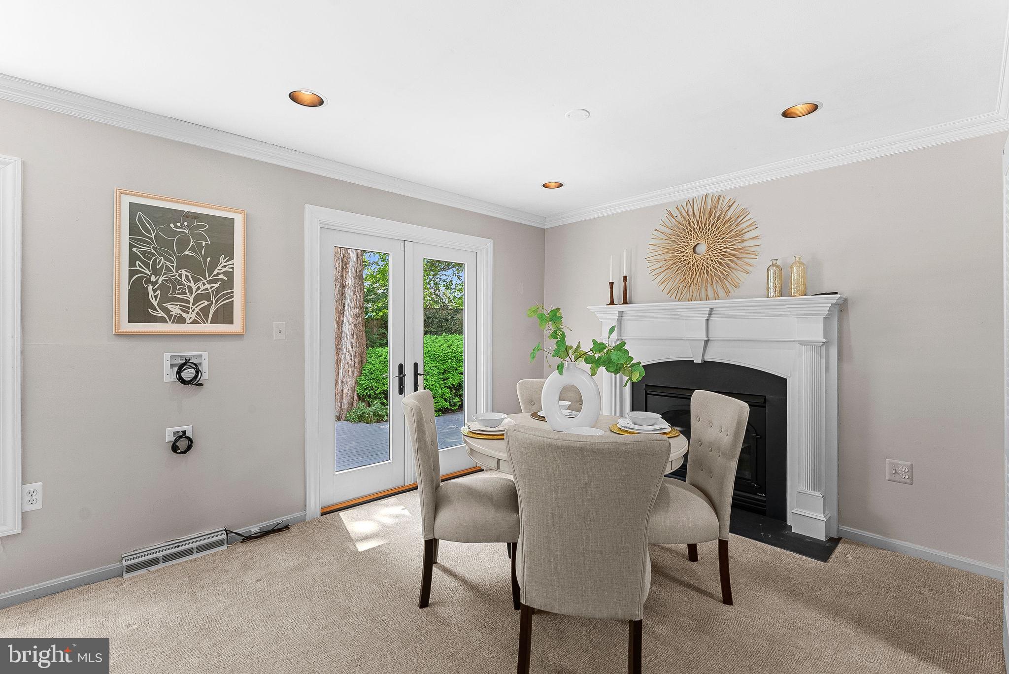 WILLOW WOODS - Residential