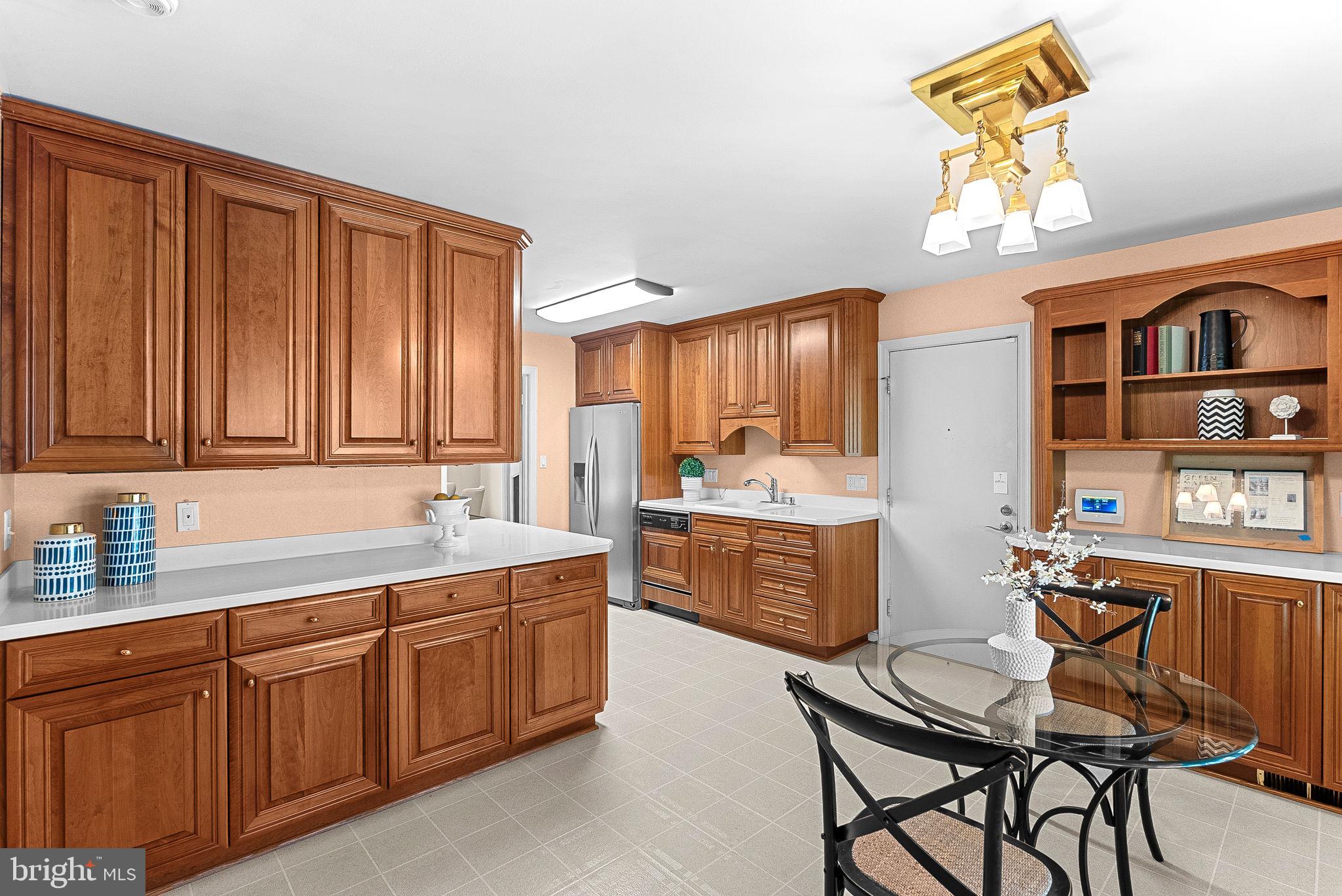 WILLOW WOODS - Residential