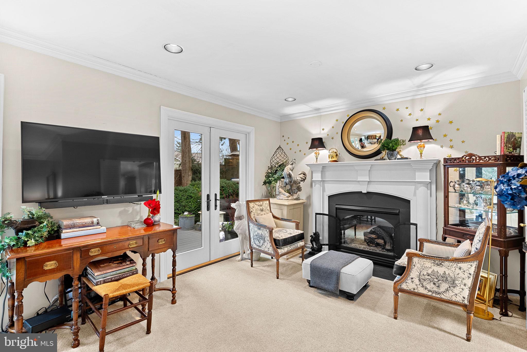 WILLOW WOODS - Residential