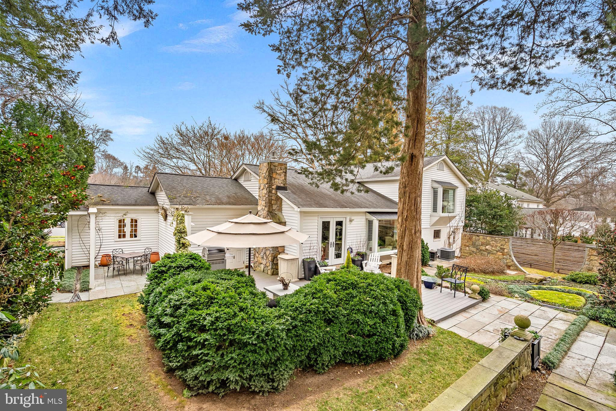 WILLOW WOODS - Residential