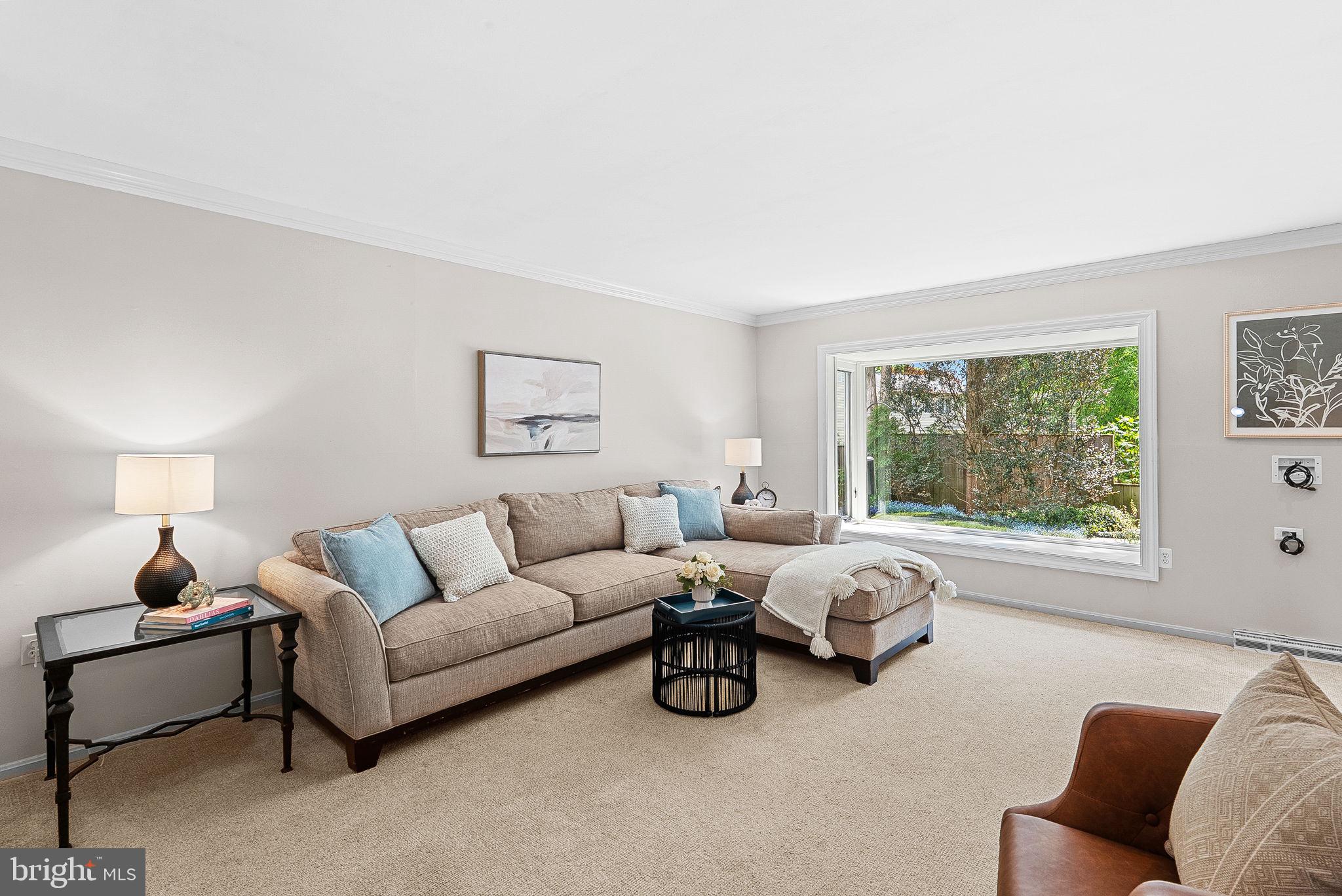 WILLOW WOODS - Residential