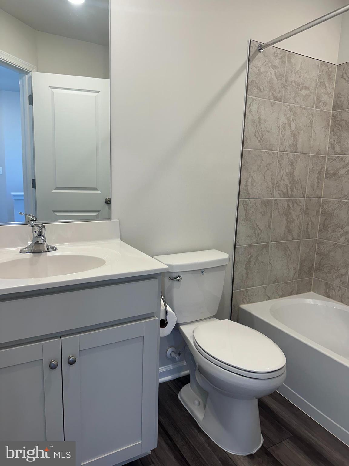 SHENANDOAH SPRINGS - Residential Lease