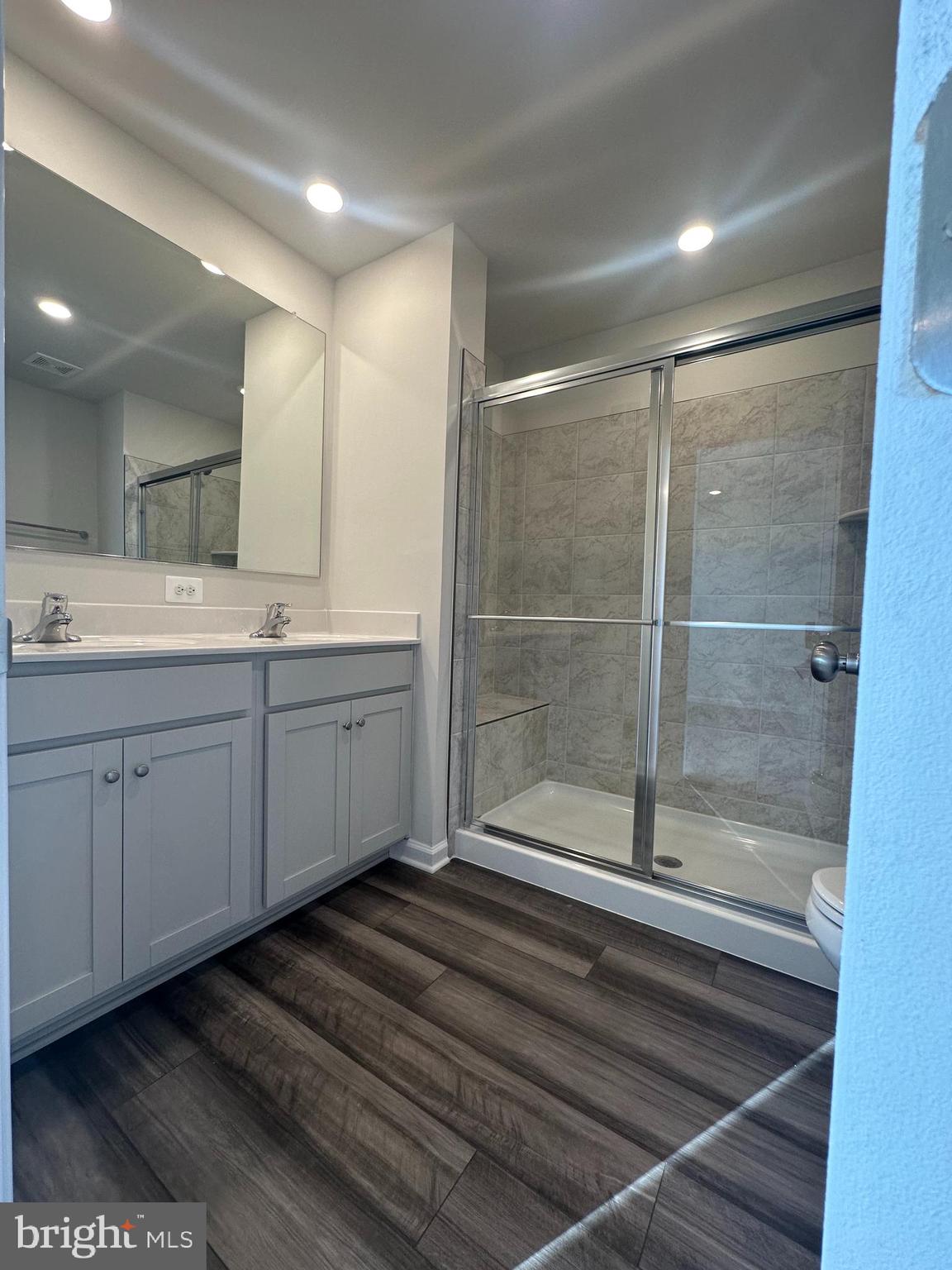 SHENANDOAH SPRINGS - Residential Lease