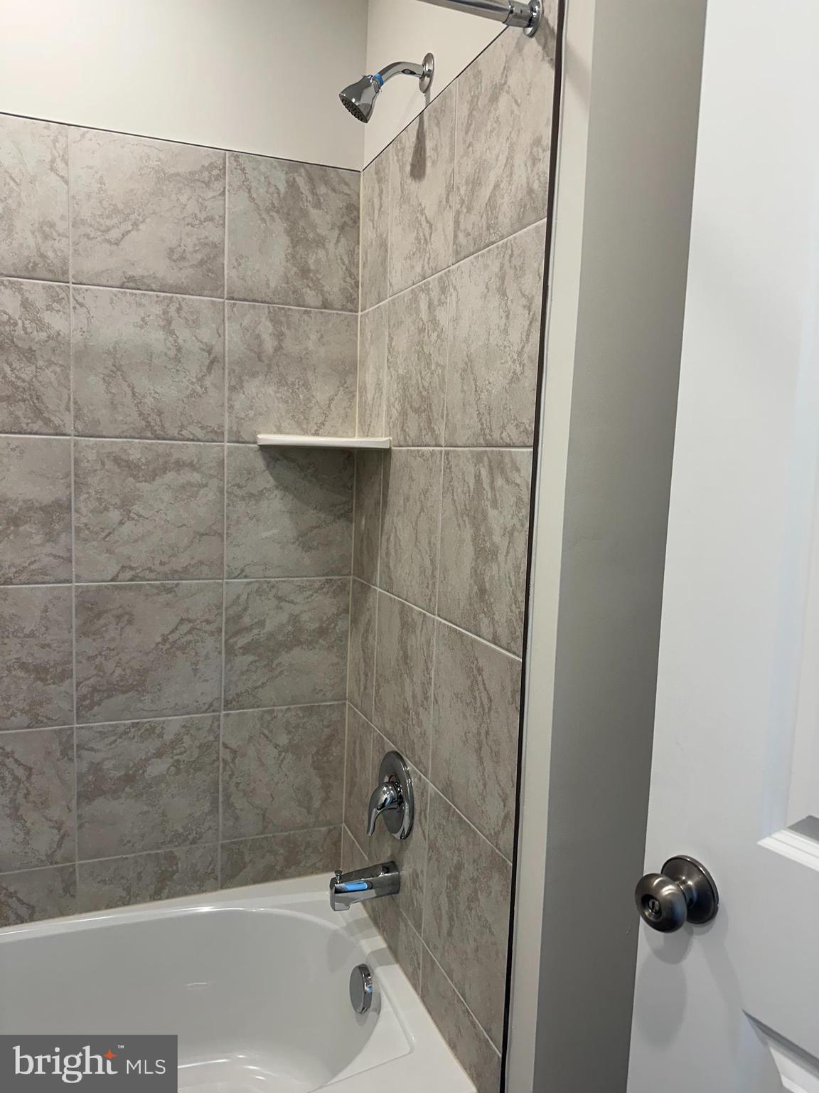 SHENANDOAH SPRINGS - Residential Lease