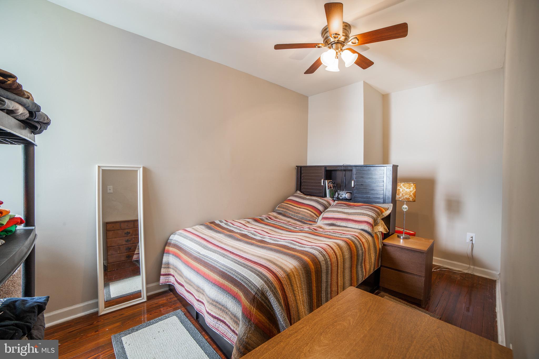 PORT RICHMOND - Residential