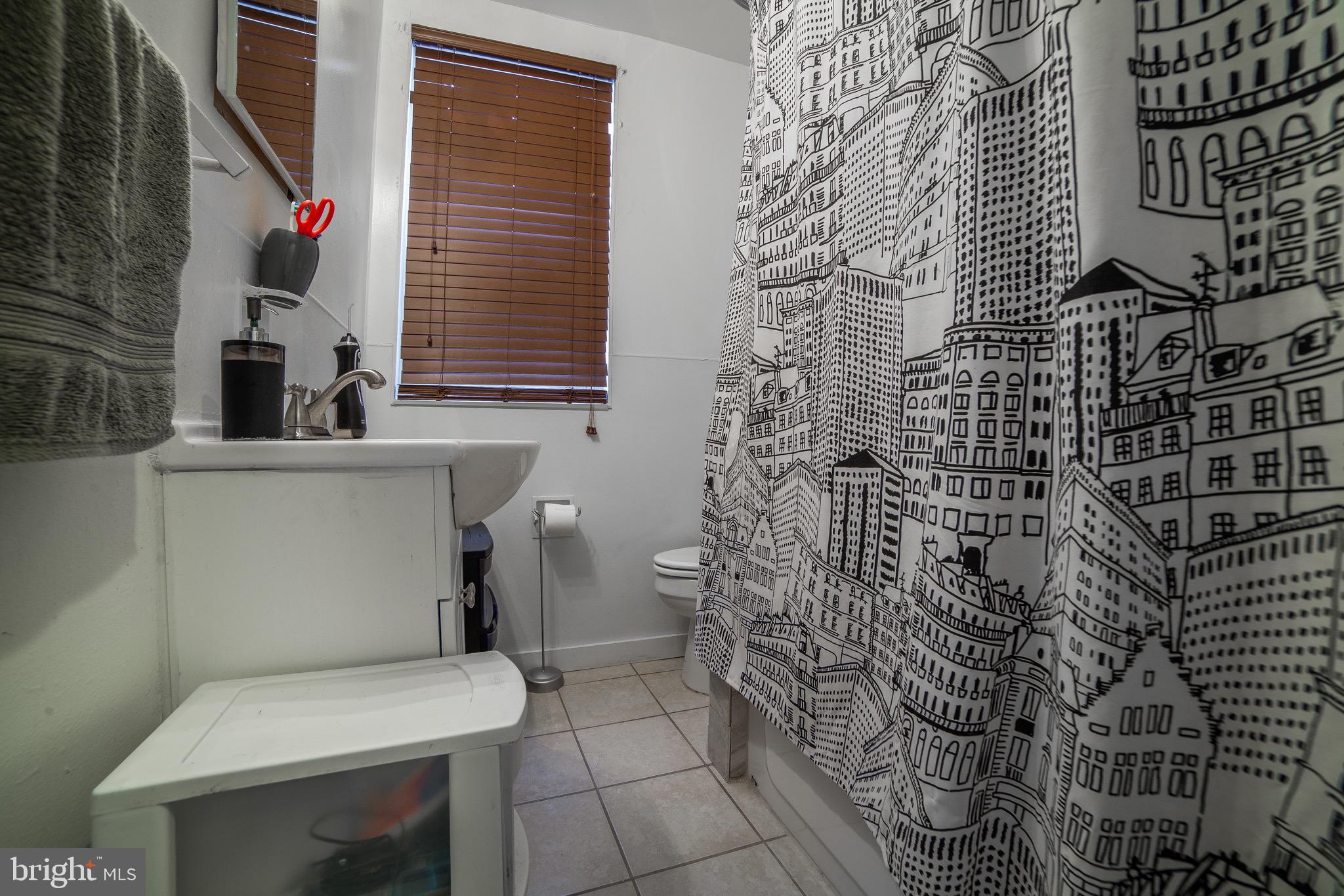 PORT RICHMOND - Residential