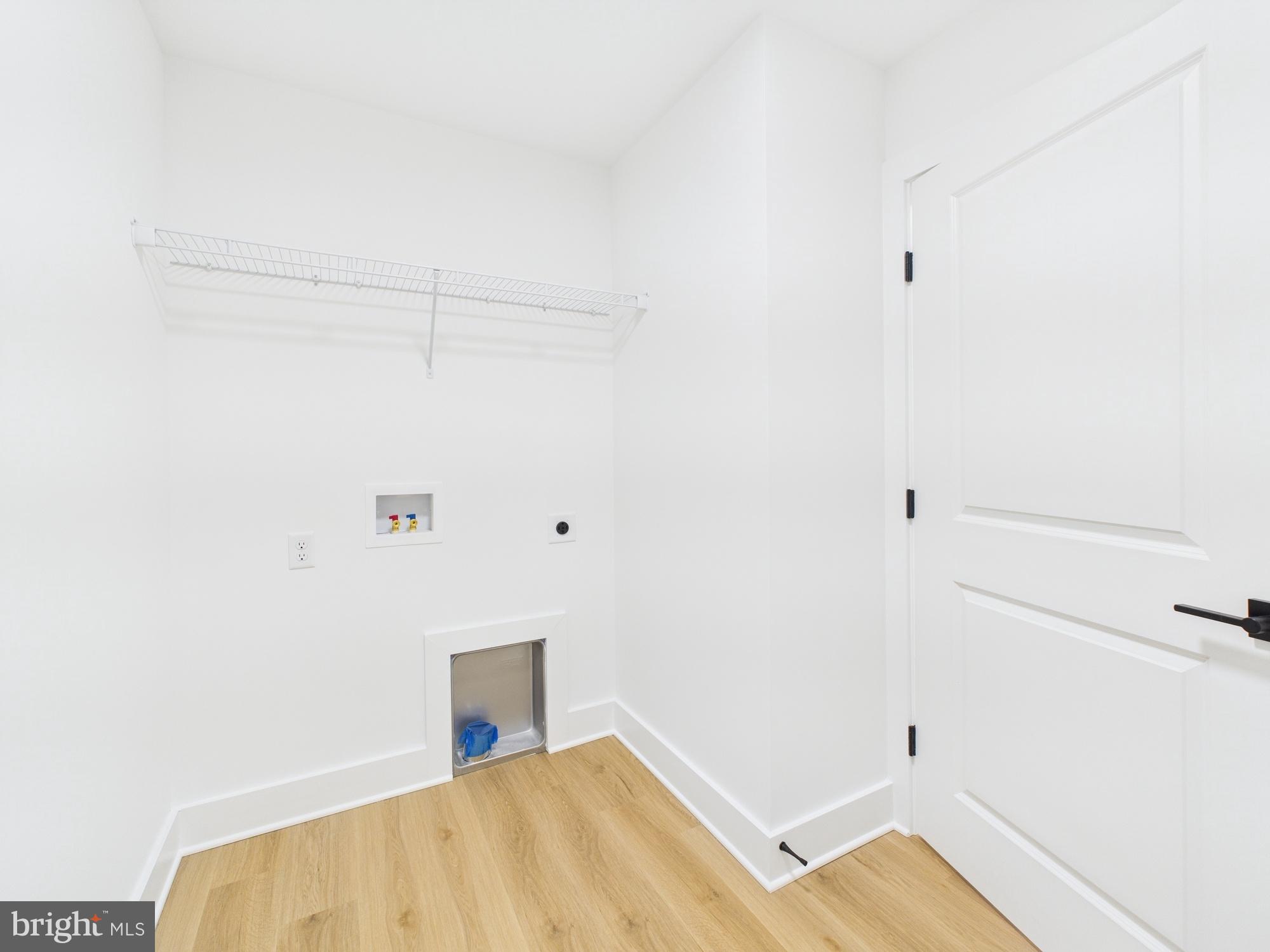 MOUNT CHRISTIAN - Residential