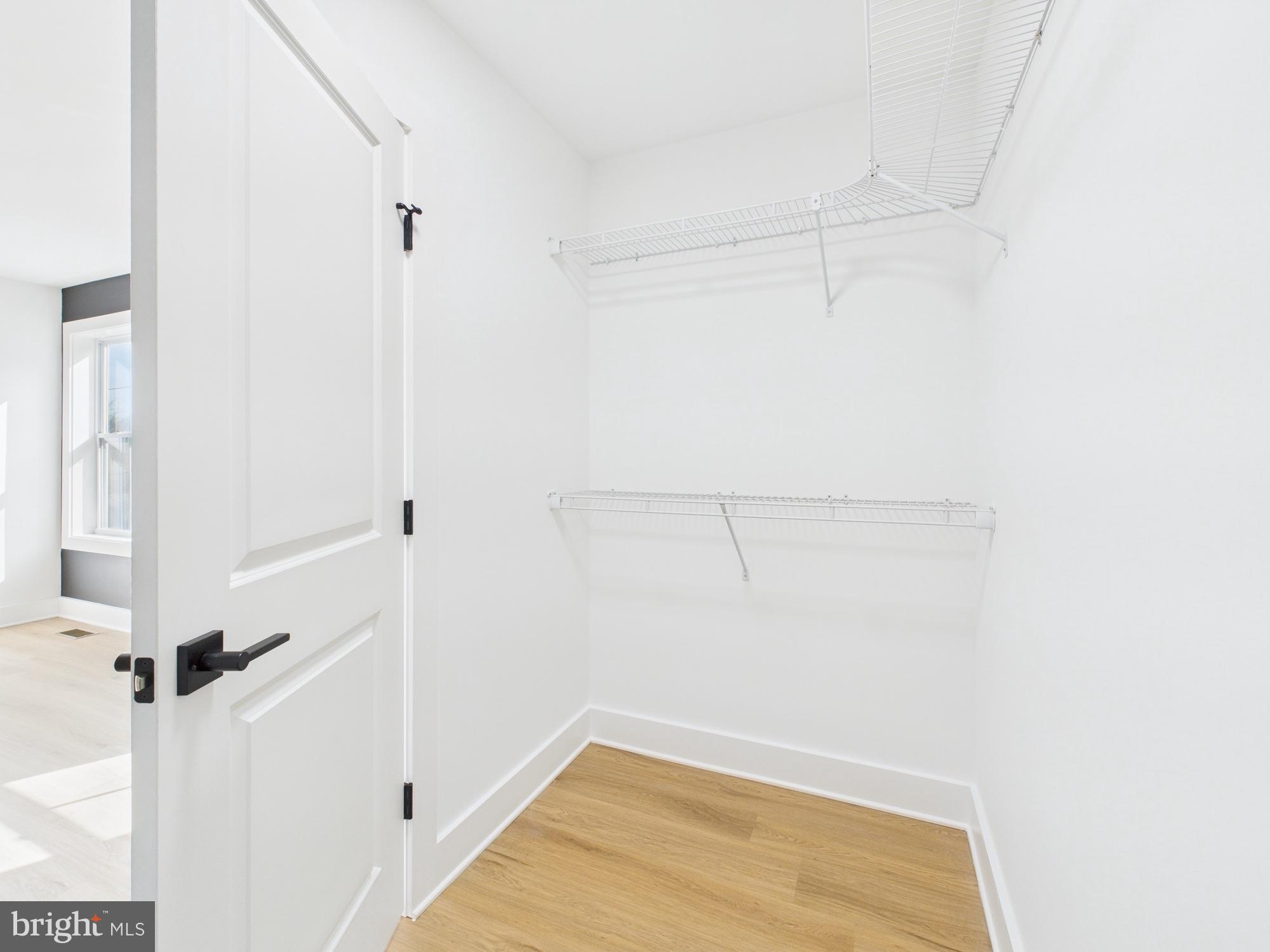 MOUNT CHRISTIAN - Residential