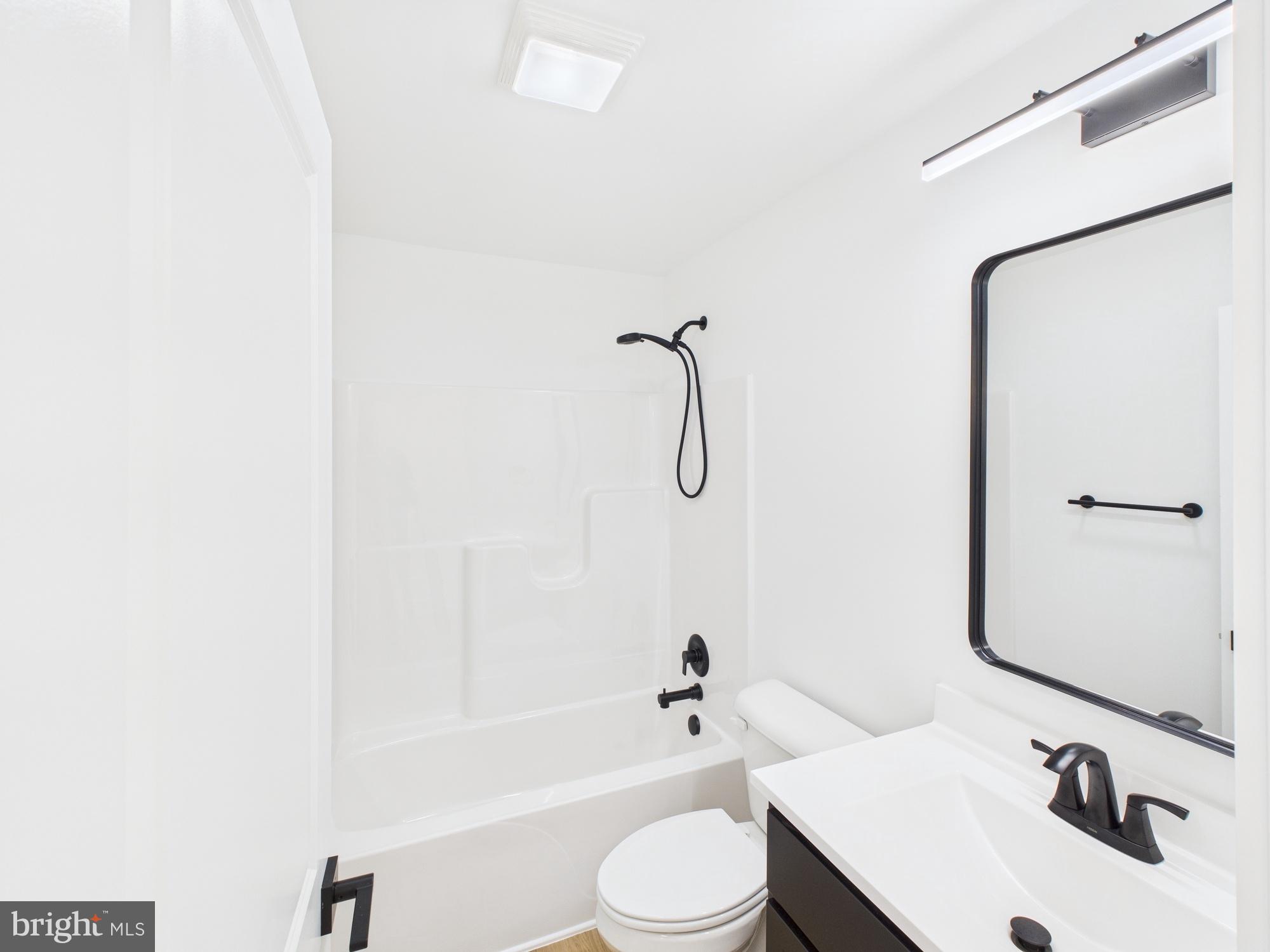 MOUNT CHRISTIAN - Residential