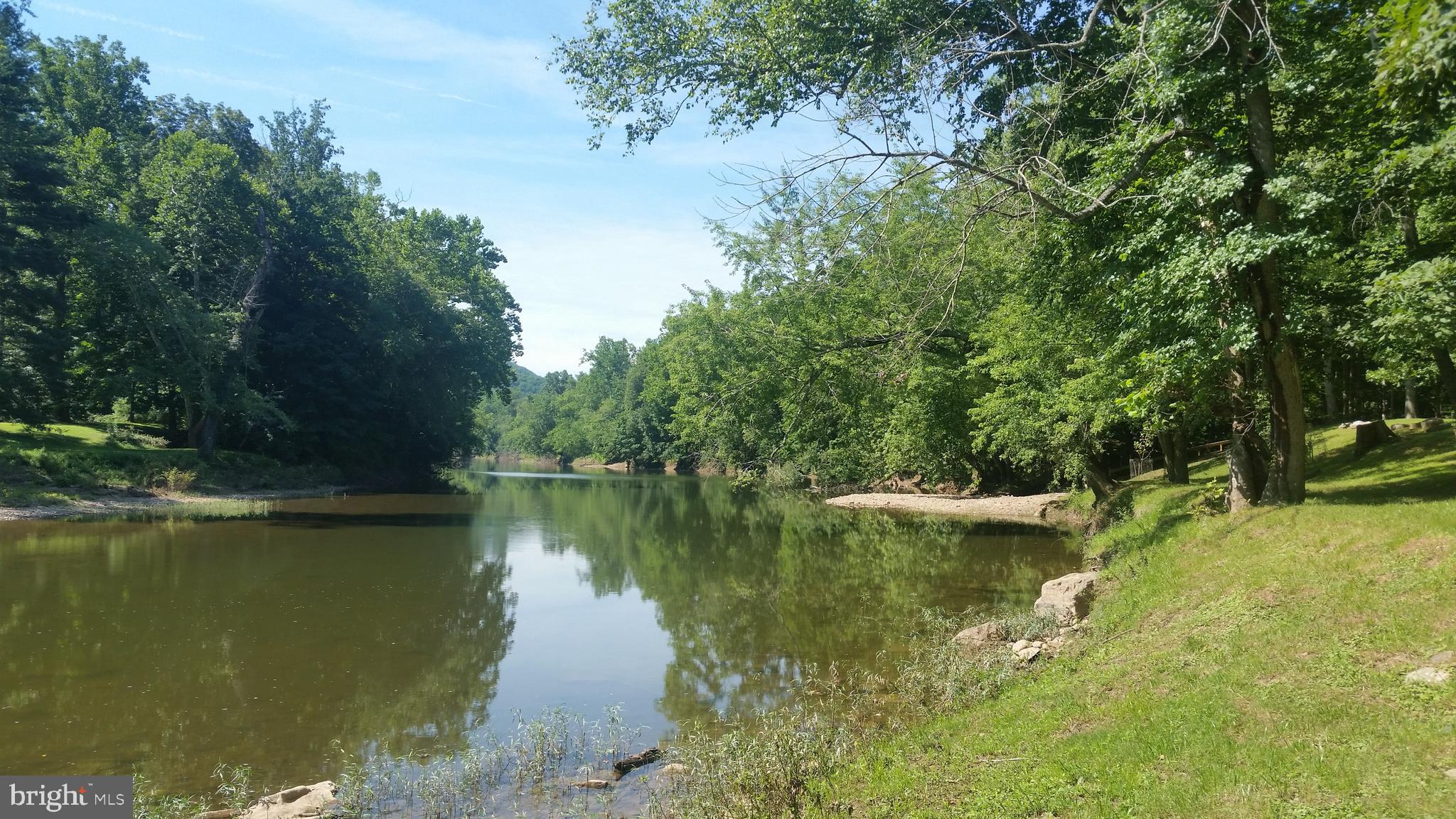 RIVER RIDGE - Residential