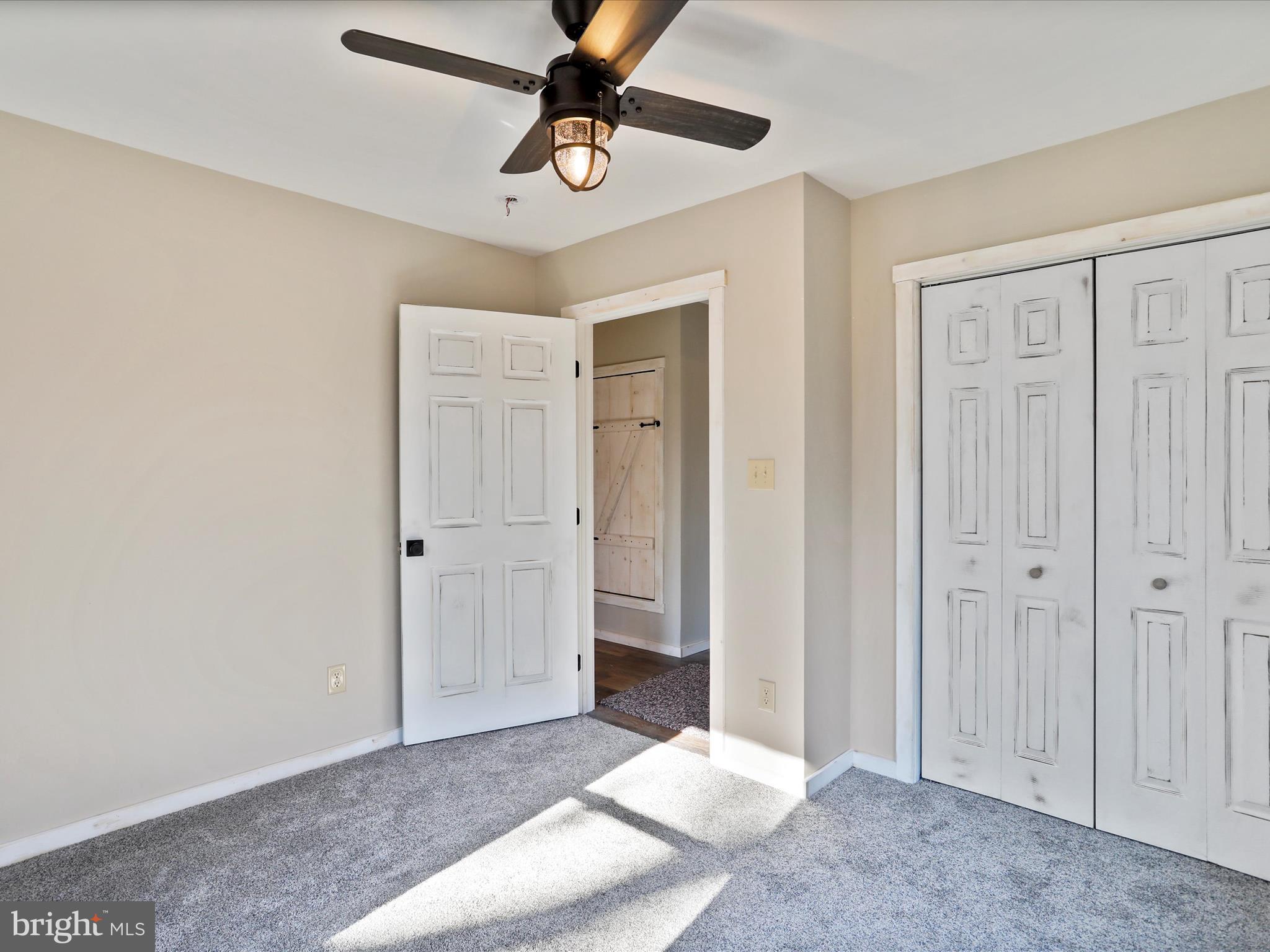 RIVER RIDGE - Residential