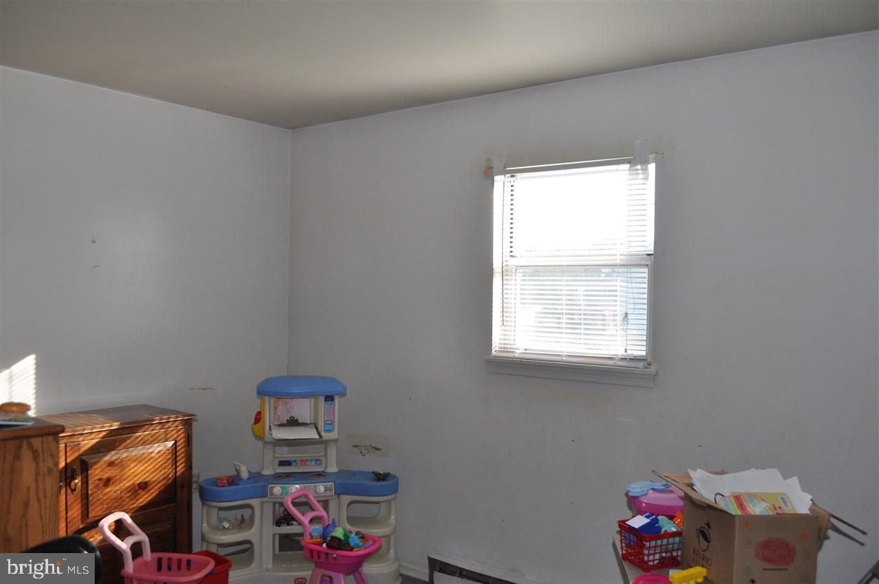 SUNRISE ACRES - Residential