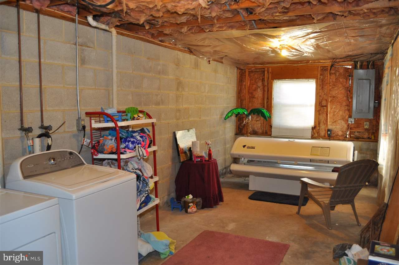 SUNRISE ACRES - Residential