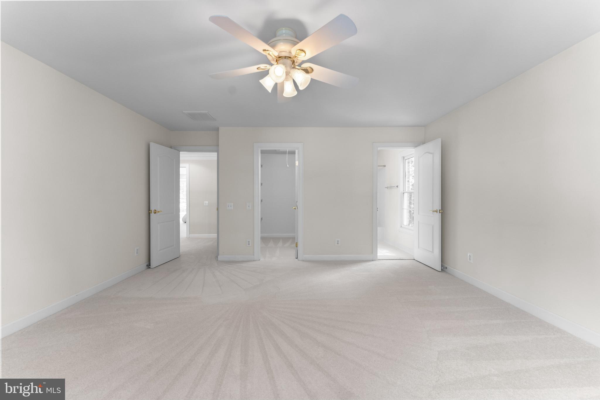 AIRSTON AT FOX MILL - Residential