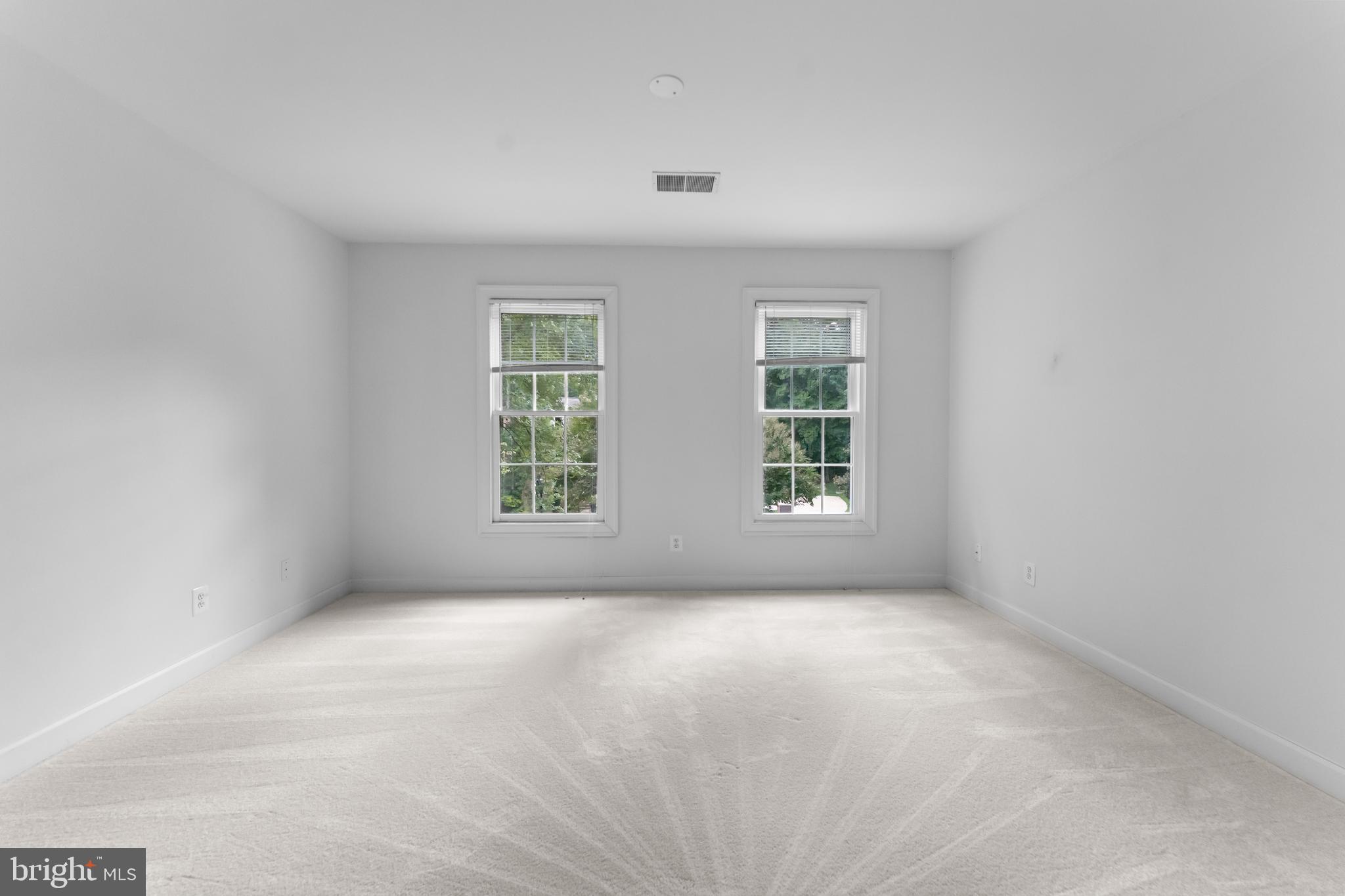 AIRSTON AT FOX MILL - Residential