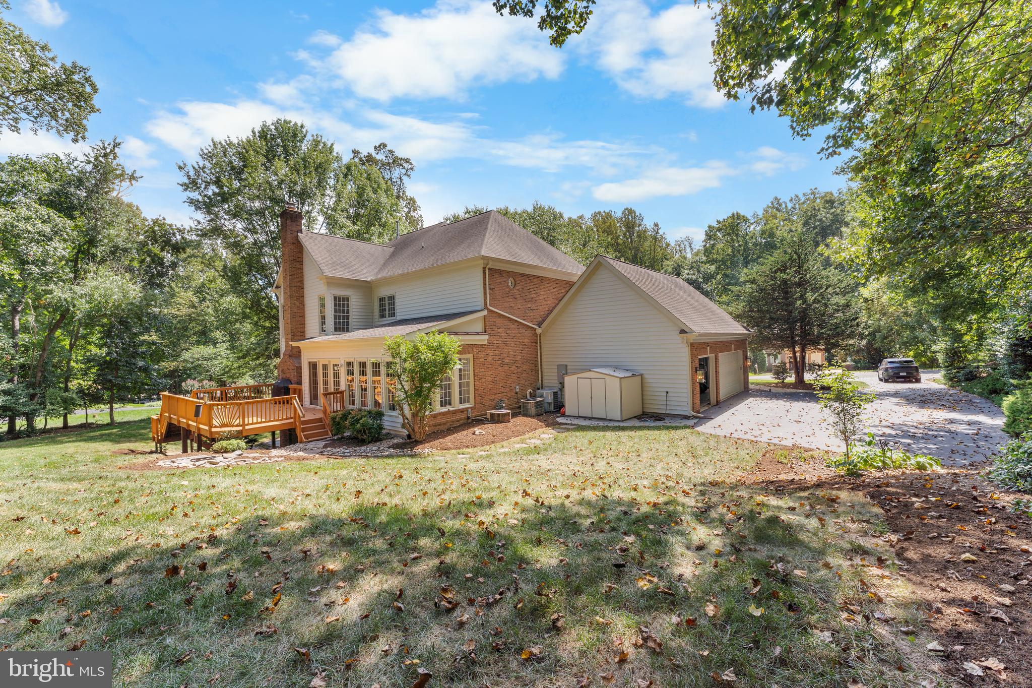 AIRSTON AT FOX MILL - Residential