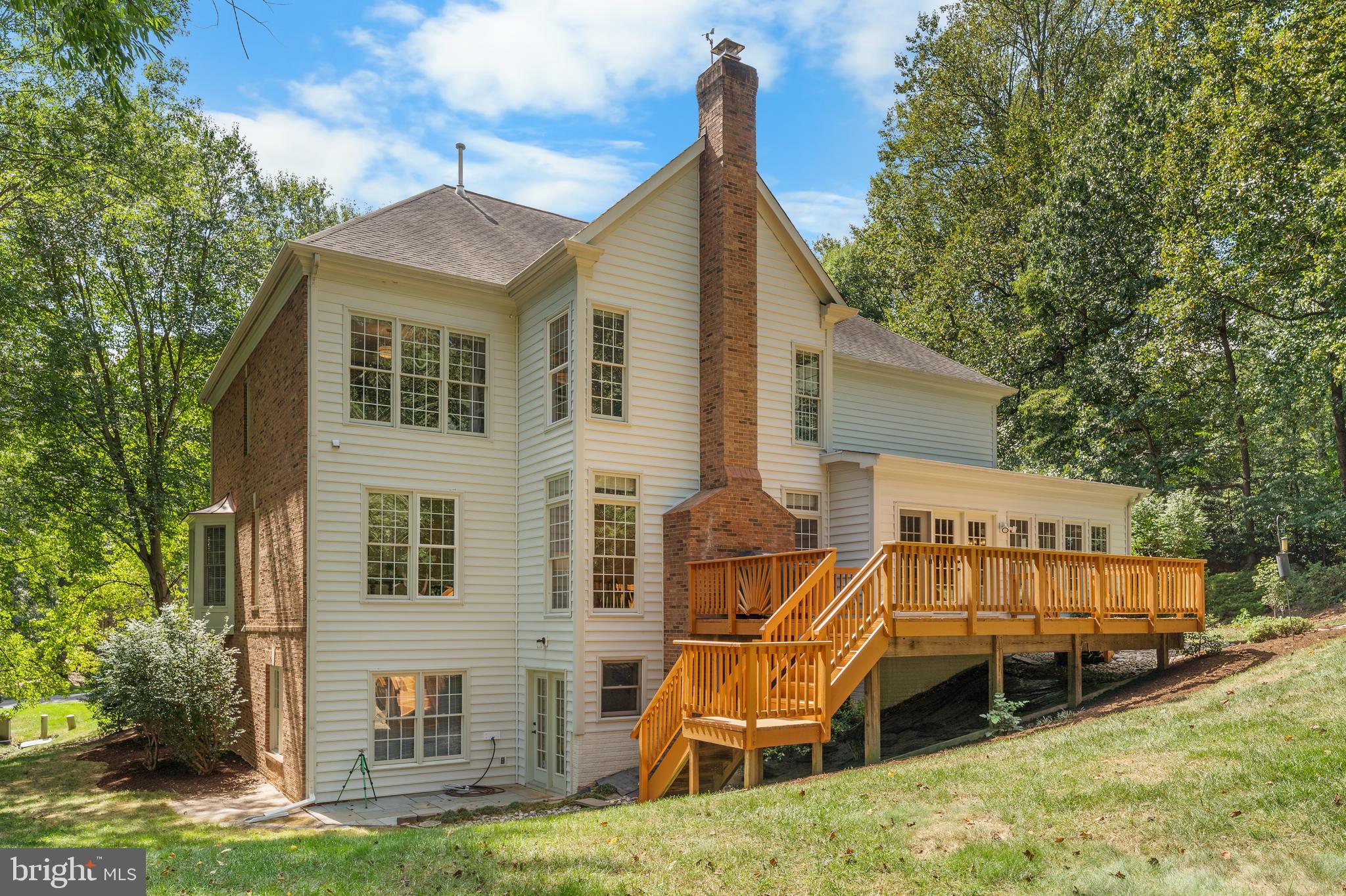 AIRSTON AT FOX MILL - Residential