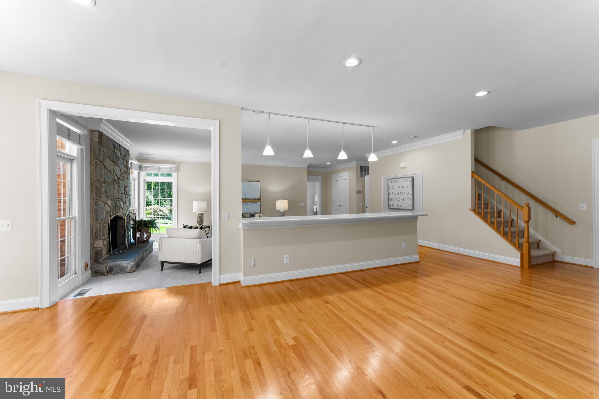 AIRSTON AT FOX MILL - Residential