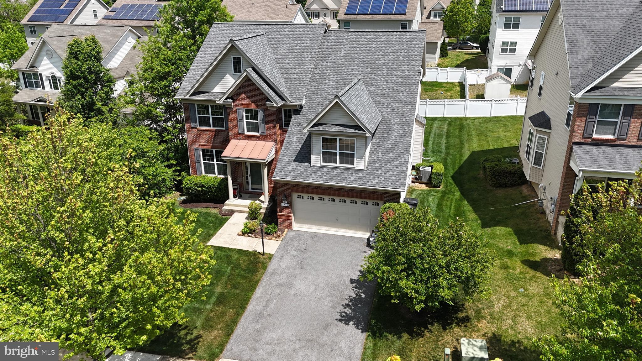 2741 EUSTON COURT