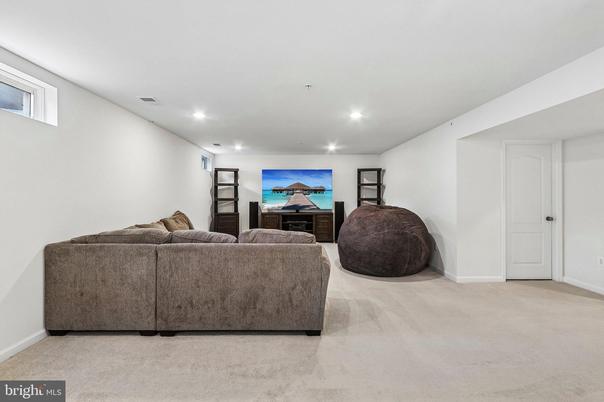 MYERS ESTATES - Residential